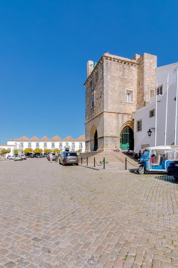Trem - Located In Old City - Faro Exterior photo